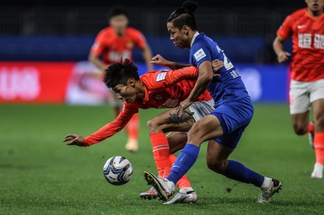 恒大足校11人获得一线队机会 有潜力但还没有实力